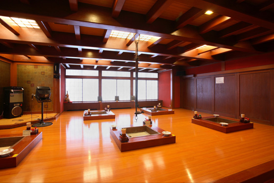 カラオケ酔処「いろり」